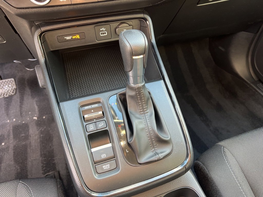 Used 2024 Honda CR-V LX image 17