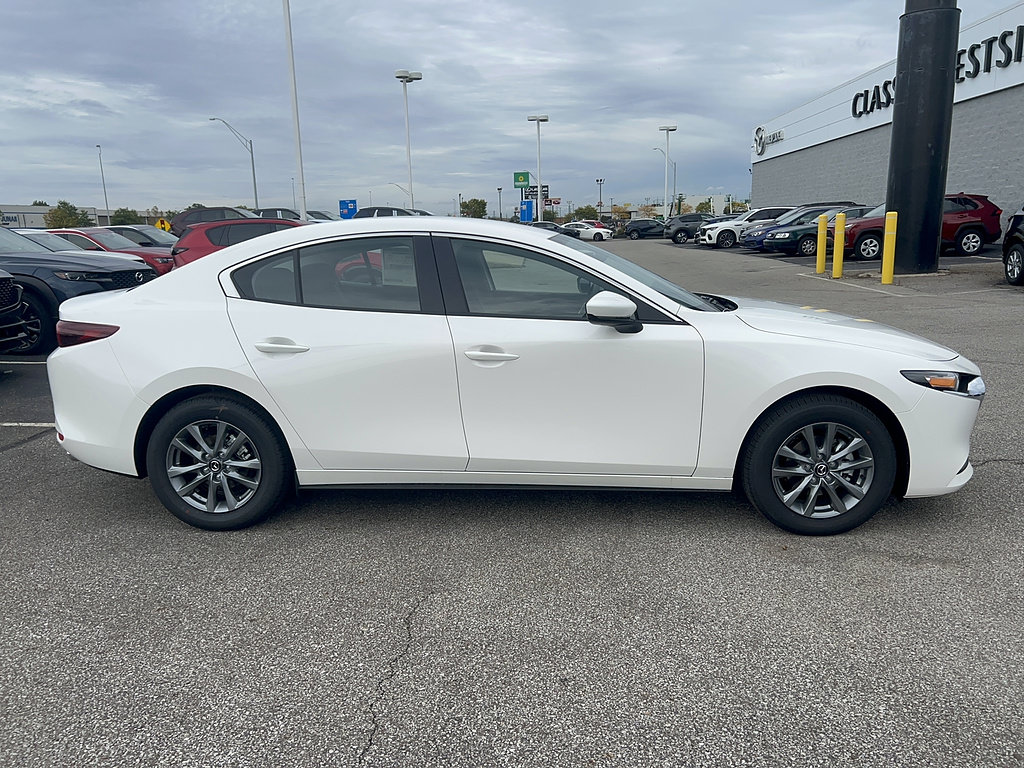 New 2026 MAZDA MAZDA3 s FWD image 4