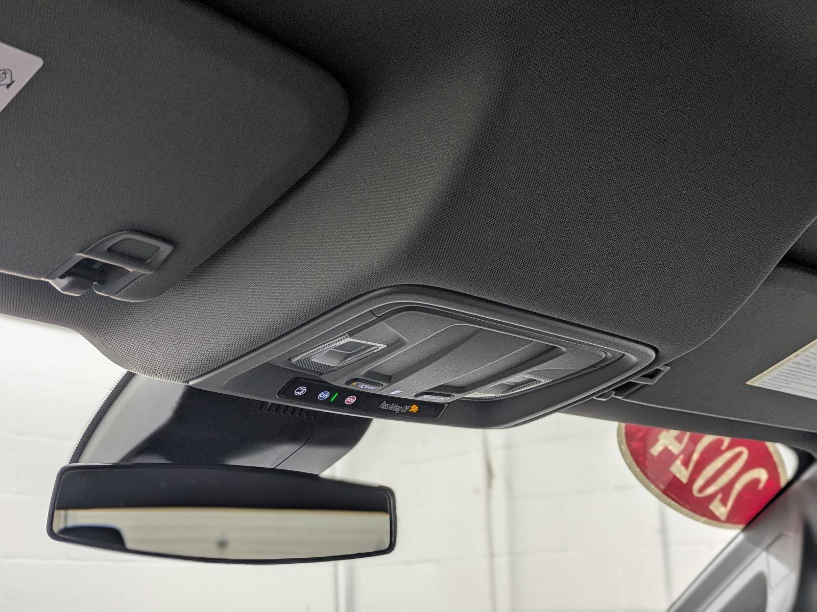 Used 2024 Chevrolet Silverado 1500 Custom image 20