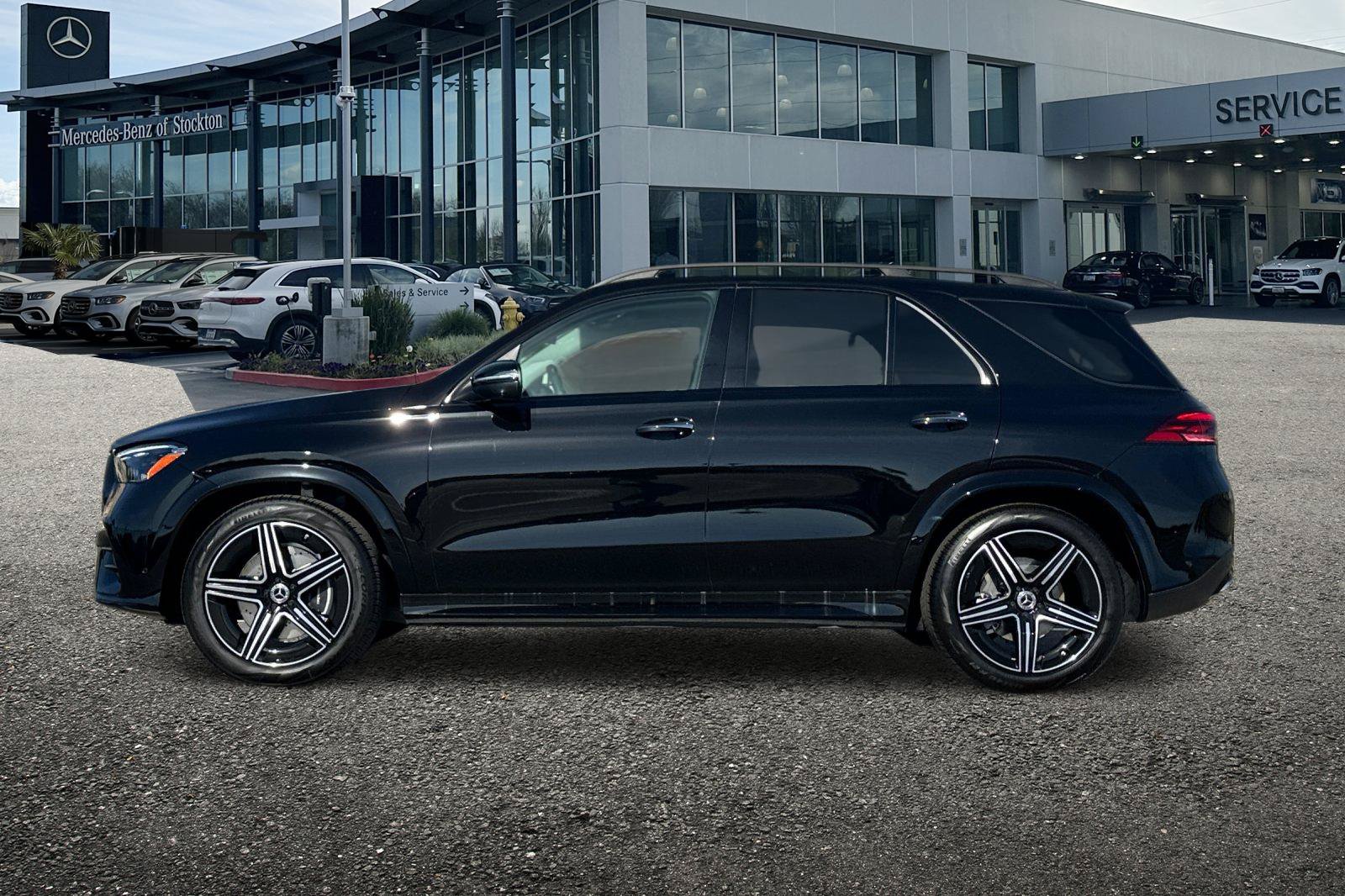 New 2026 Mercedes-Benz GLE 450 4MATIC image 7