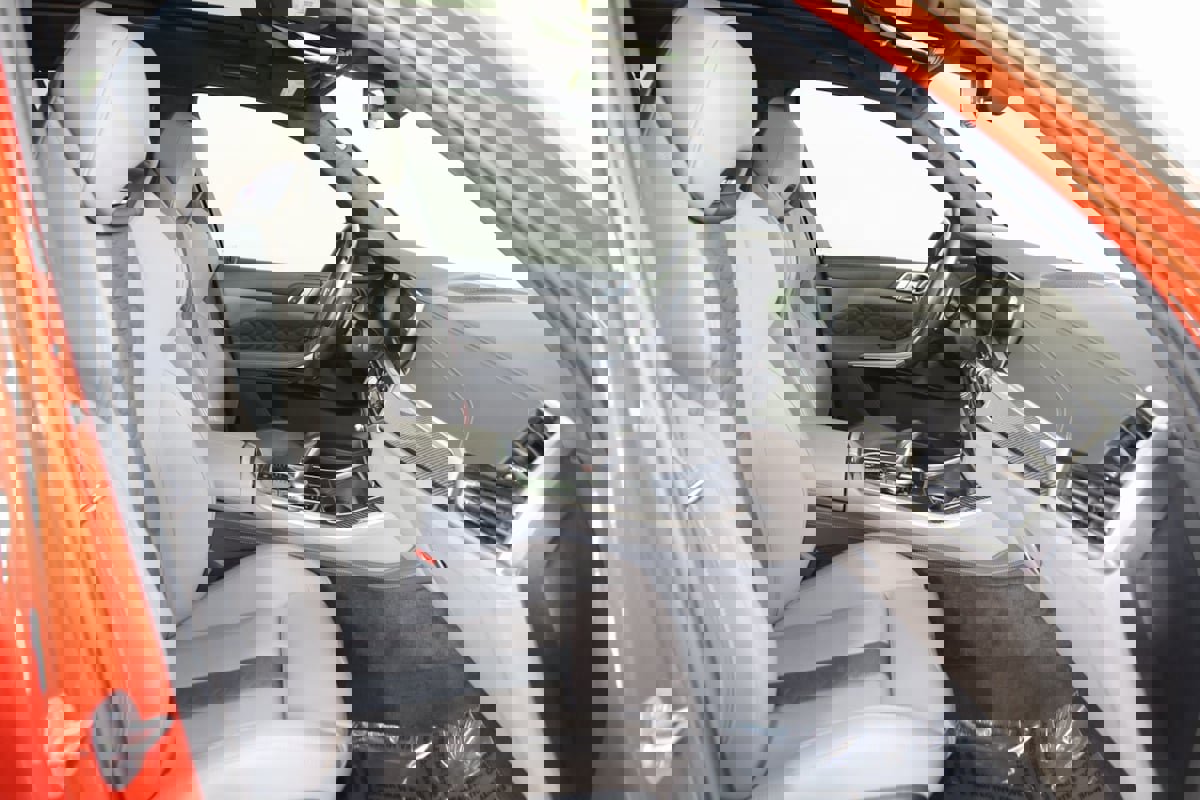 Used 2022 BMW X5 M w/ Executive Package image 12