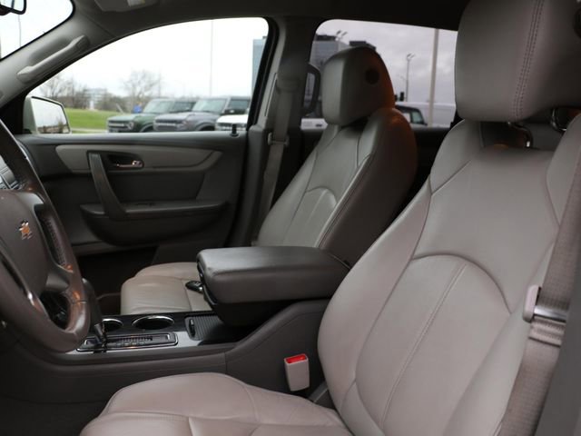 Used 2017 Chevrolet Traverse LT image 21