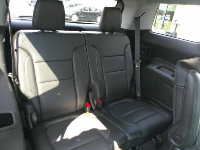 Used 2017 GMC Acadia SLT image 8