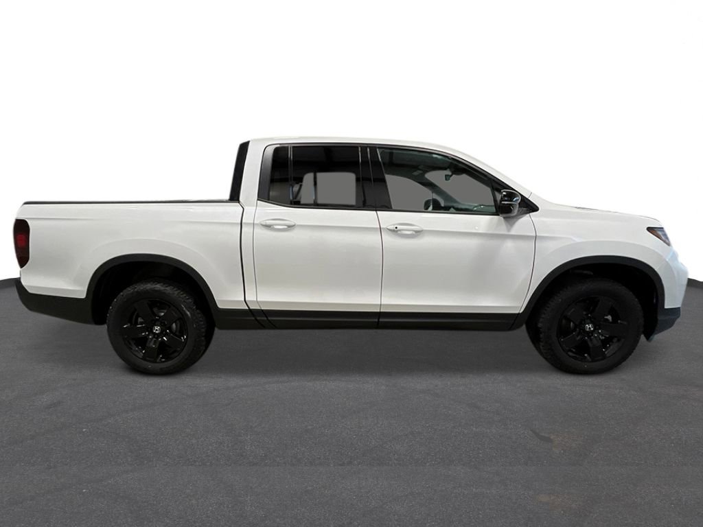 New 2026 Honda Ridgeline Black Edition image 2