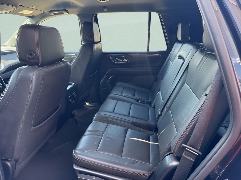 Used 2023 Chevrolet Tahoe RST w/ Luxury Package AWD/4WD image 11