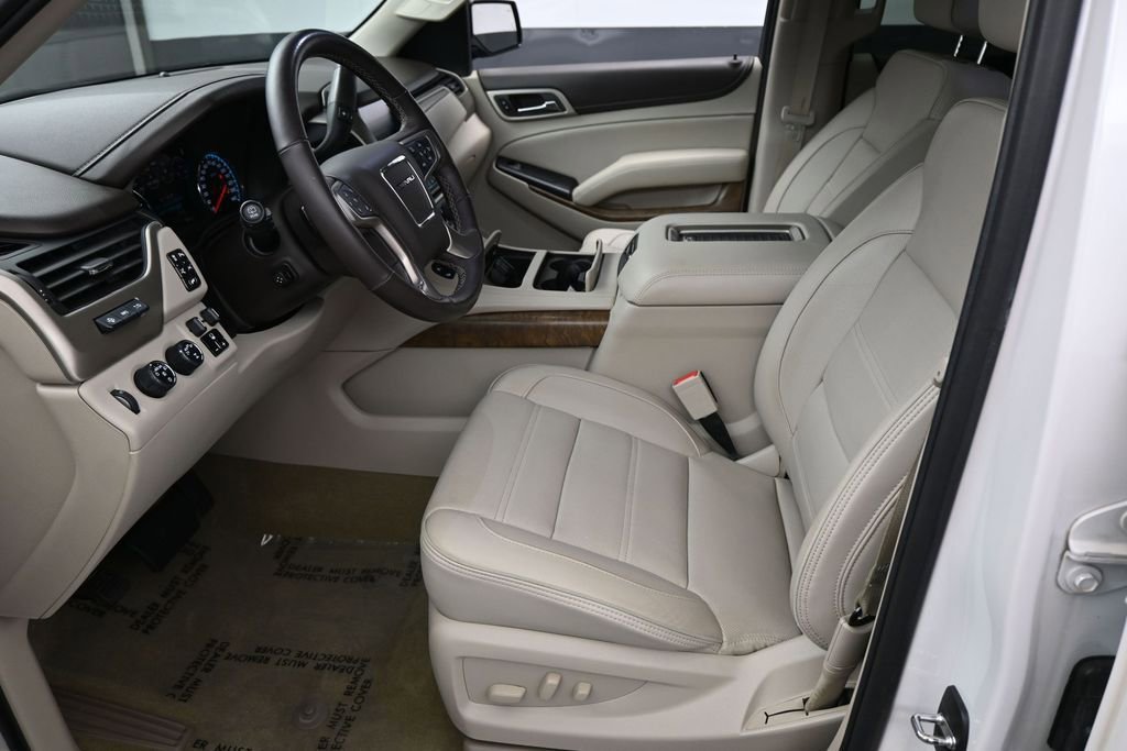Used 2018 GMC Yukon Denali w/ Denali Ultimate Package AWD/4WD image 5