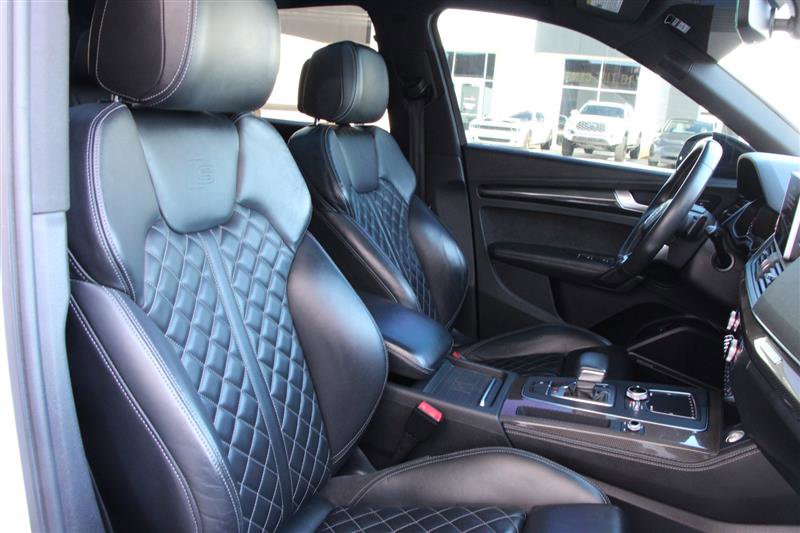 Used 2020 Audi SQ5 Prestige w/ Prestige Package AWD/4WD image 17