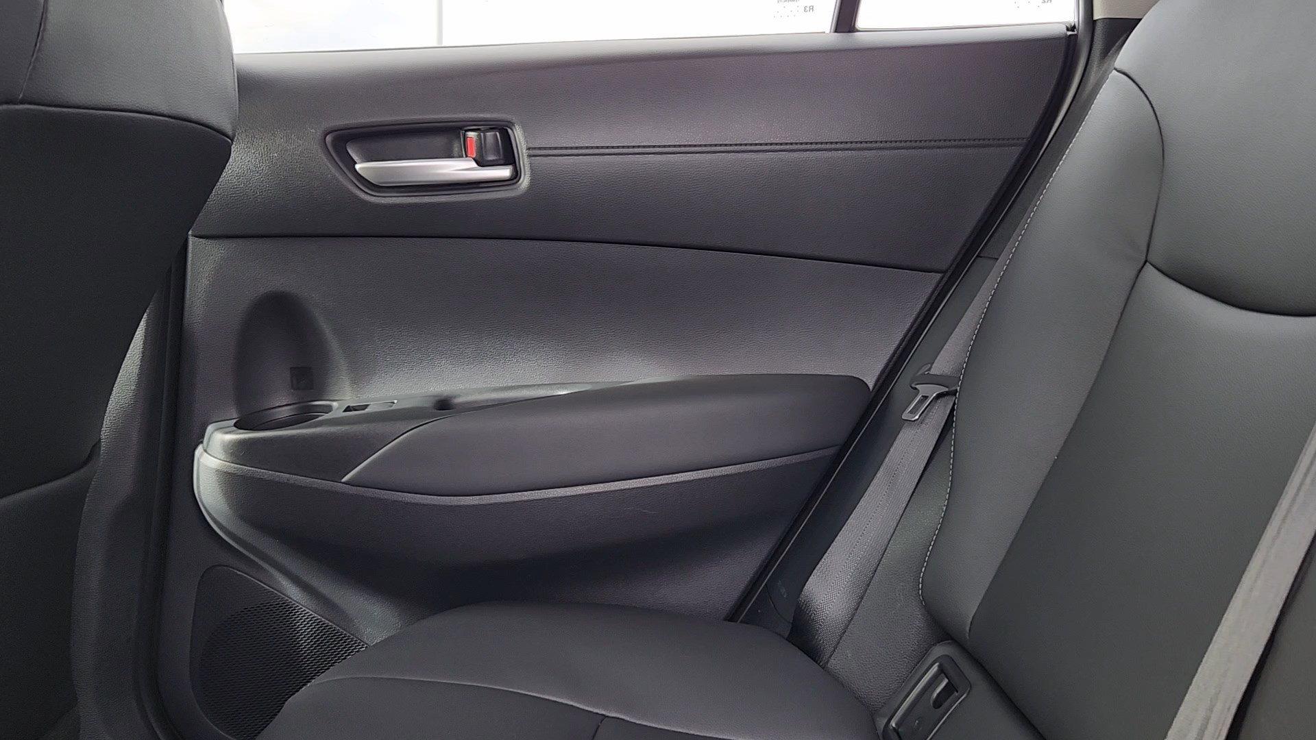 New 2026 Toyota Corolla Cross XLE image 15