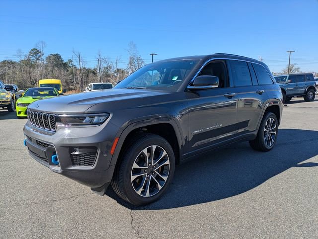 Used 2022 Jeep Grand Cherokee Overland w/ Luxury Tech Group IV image 8