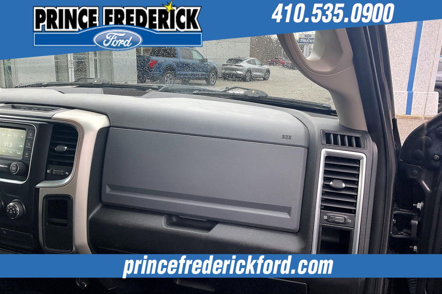 Used 2020 RAM 1500 Classic SLT image 15