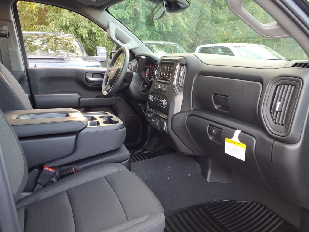 New 2026 Chevrolet Silverado 1500 Custom AWD/4WD image 23
