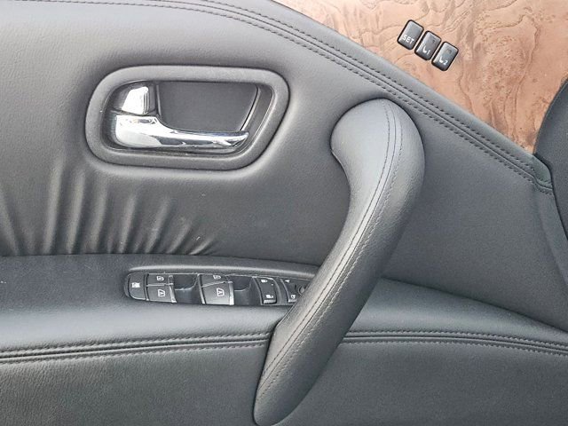 Used 2023 Nissan Armada SL w/ Captain's Chairs Package image 13