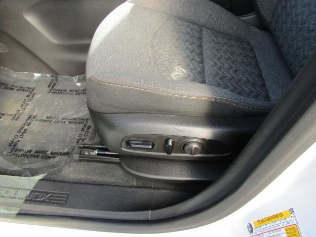 Used 2023 Chevrolet Equinox LT w/ Driver Convenience Package image 15