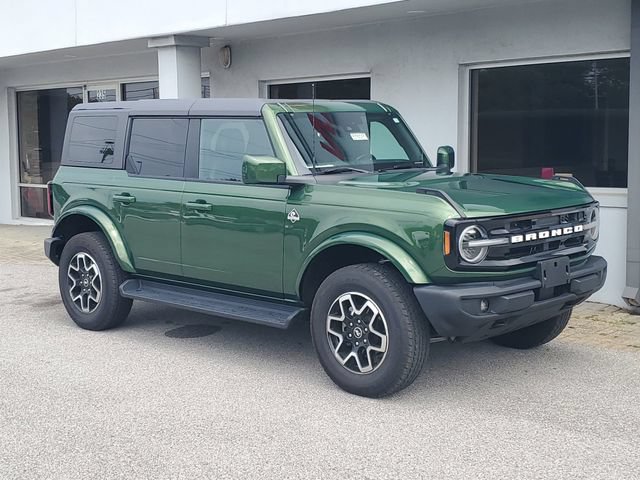 Used 2025 Ford Bronco Outer Banks AWD/4WD image 34