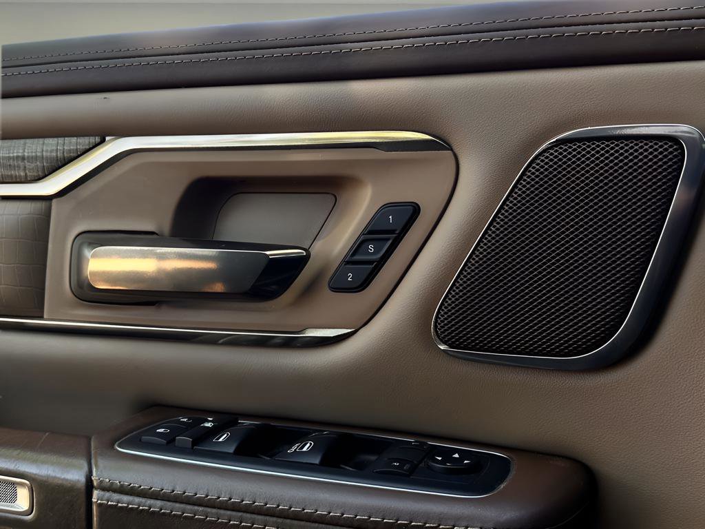 Used 2019 RAM 1500 Limited AWD/4WD image 19