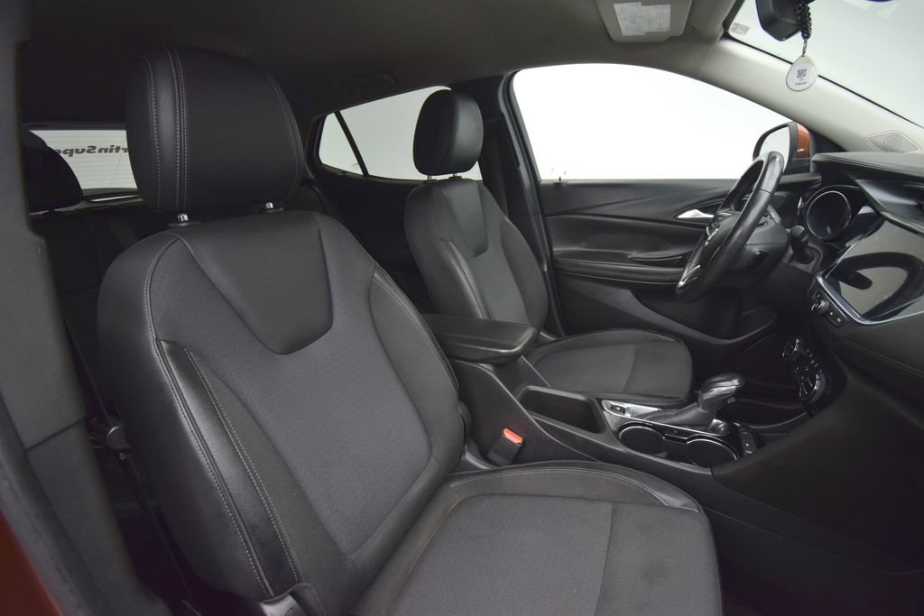 Used 2020 Buick Encore GX Select FWD image 16