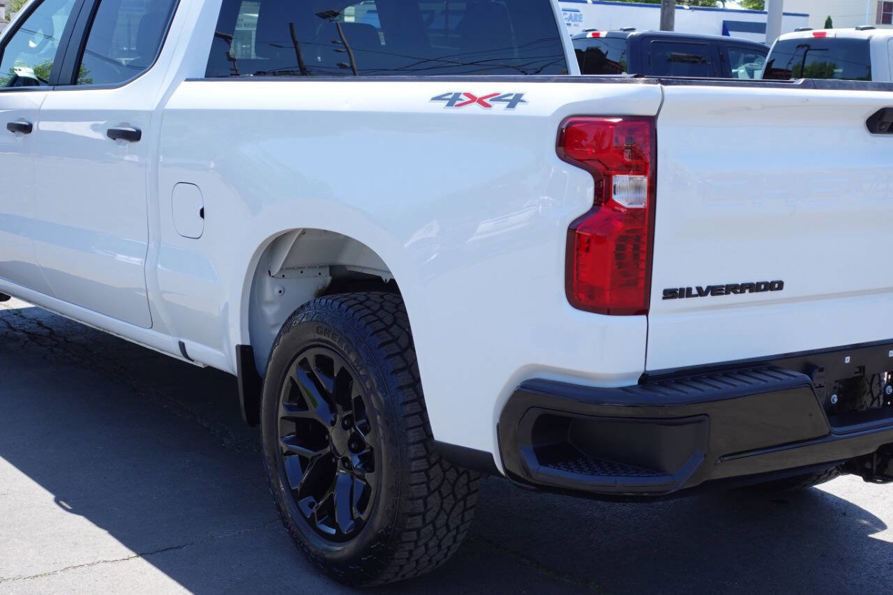 Used 2024 Chevrolet Silverado 1500 W/T w/ WT Value Package AWD/4WD image 11