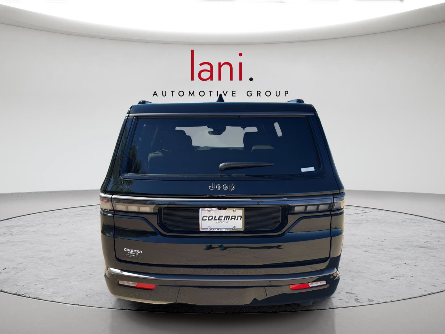 New 2026 Jeep Grand Wagoneer Limited AWD/4WD image 9