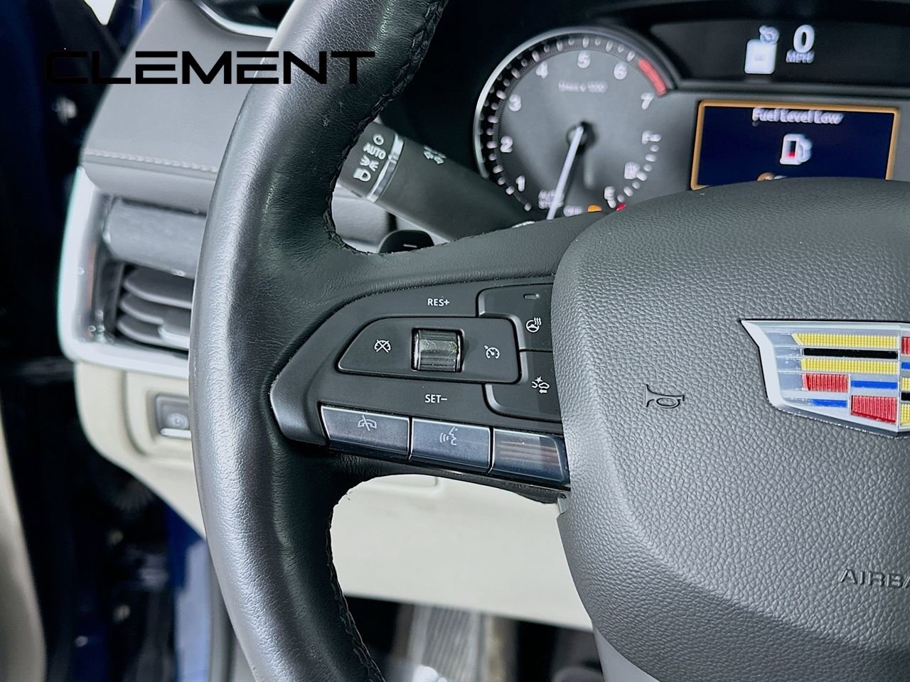 Used 2022 Cadillac XT4 Premium Luxury w/ Safety Alert Package image 16