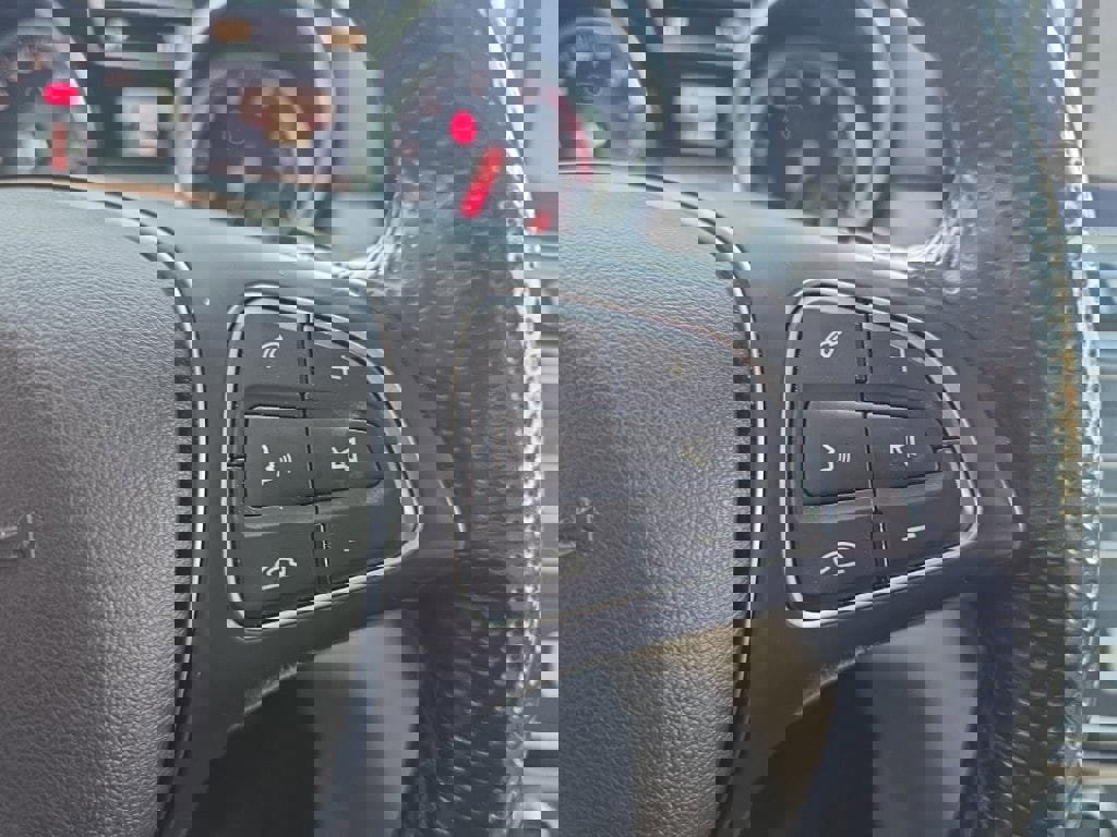 Used 2018 Mercedes-Benz GLE 350 4MATIC w/ Premium 2 Package image 21