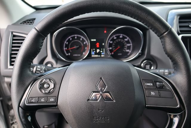 Used 2023 Mitsubishi Outlander Sport SE AWD/4WD image 14