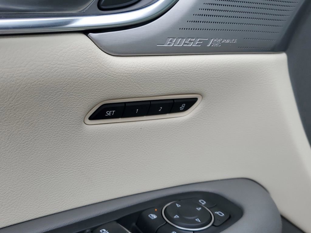 Certified 2023 Cadillac XT5 Premium Luxury AWD/4WD image 20
