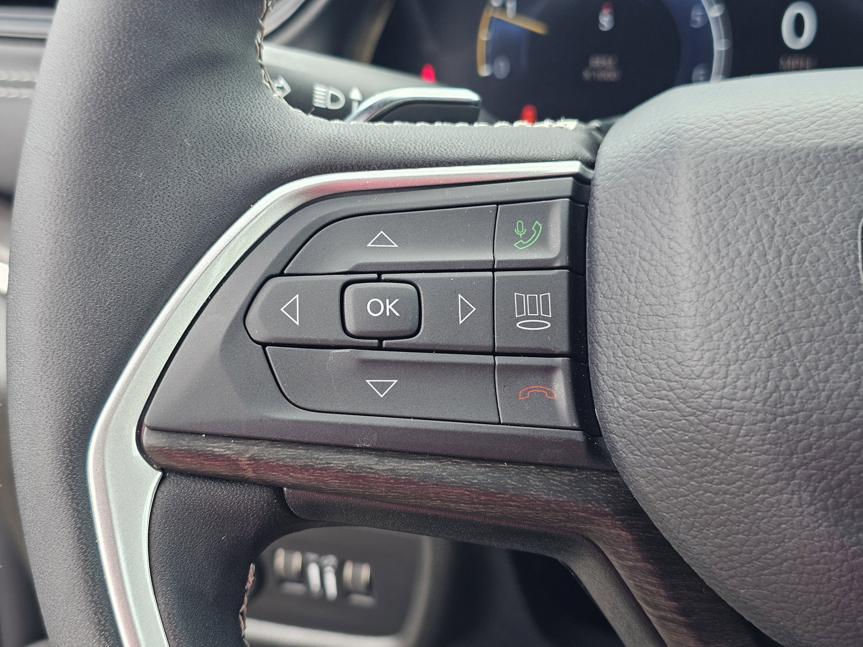 New 2026 Jeep Grand Cherokee Limited RWD image 21