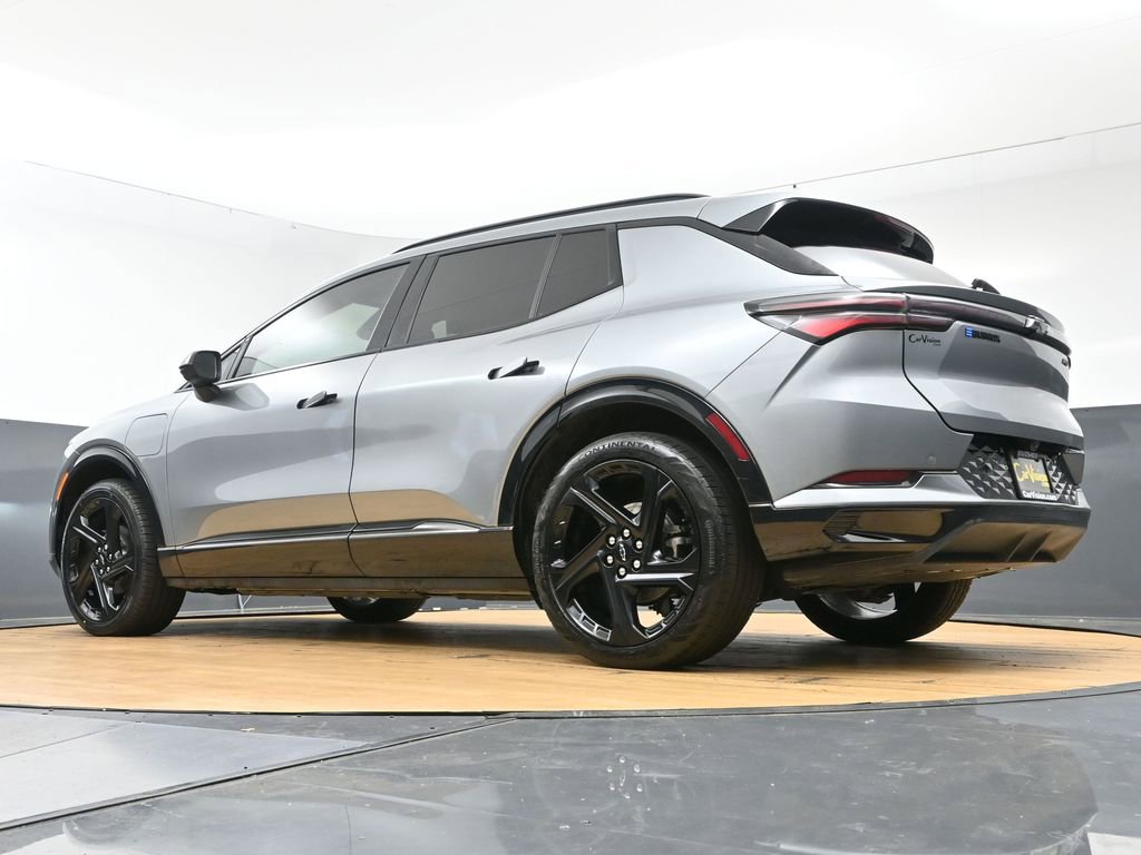 Used 2024 Chevrolet Equinox EV RS FWD image 53