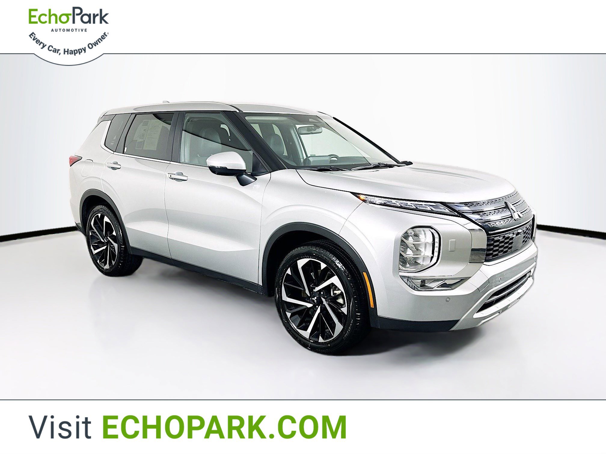 Used 2024 Mitsubishi Outlander SE