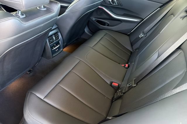 Used 2024 BMW 330i Sedan RWD image 13