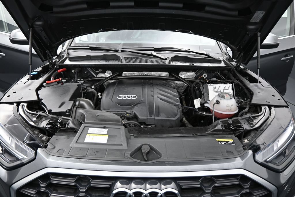 Used 2022 Audi Q5 2.0T Premium w/ Convenience Package AWD/4WD image 30