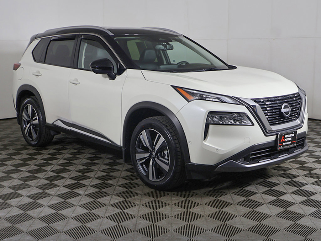 Used 2023 Nissan Rogue SL w/ SL Premium Package AWD/4WD image 2