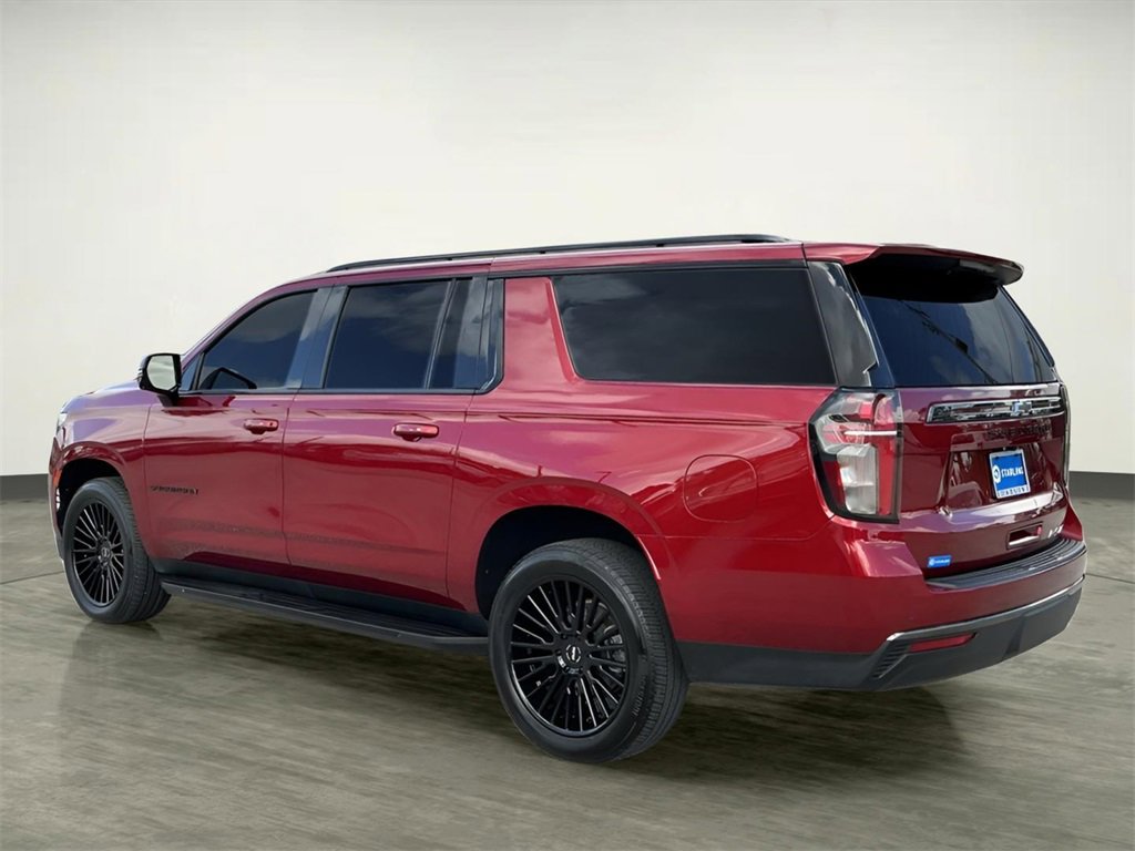 Used 2022 Chevrolet Suburban RST w/ Luxury Package image 4