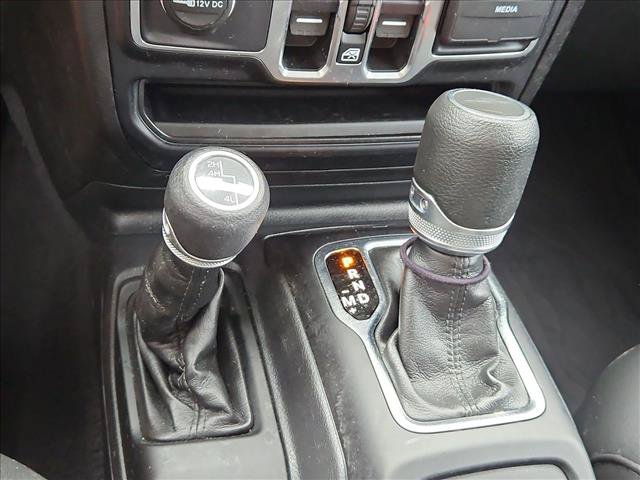 Used 2023 Jeep Gladiator Sport AWD/4WD image 10