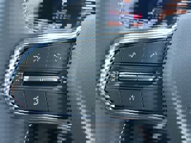 New 2026 Chevrolet Traverse Z71 w/ LPO, Floor Liner Package image 18