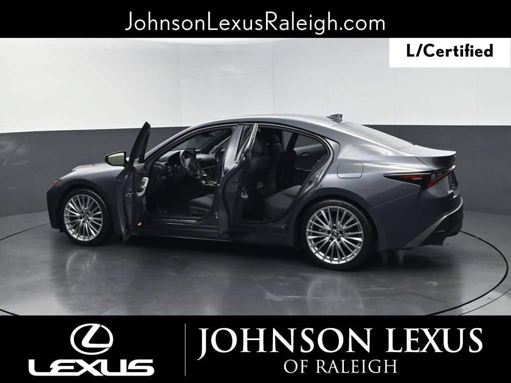 Certified 2025 Lexus IS 300 w/ Premium Package RWD image 37