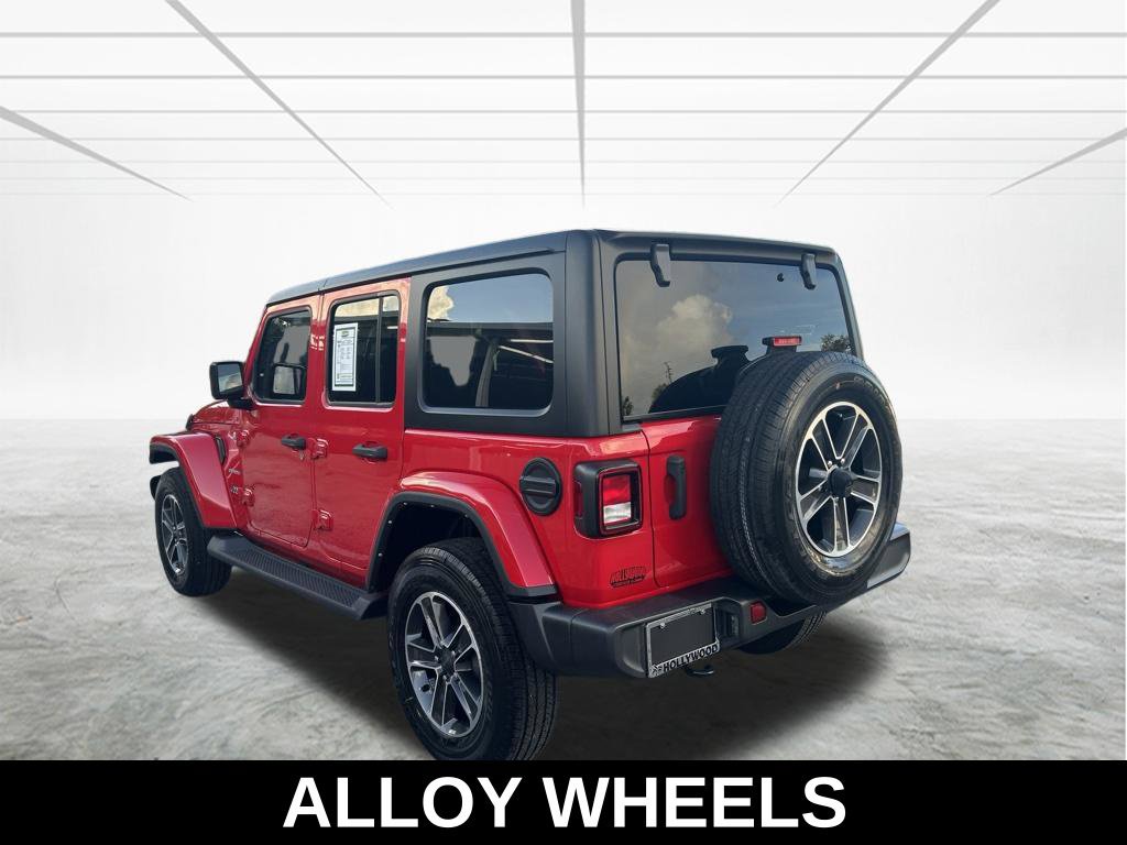 Used 2023 Jeep Wrangler Unlimited Sahara AWD/4WD image 7