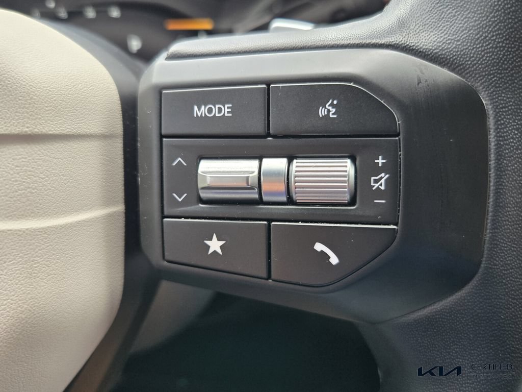 Certified 2025 Kia K4 EX FWD image 21