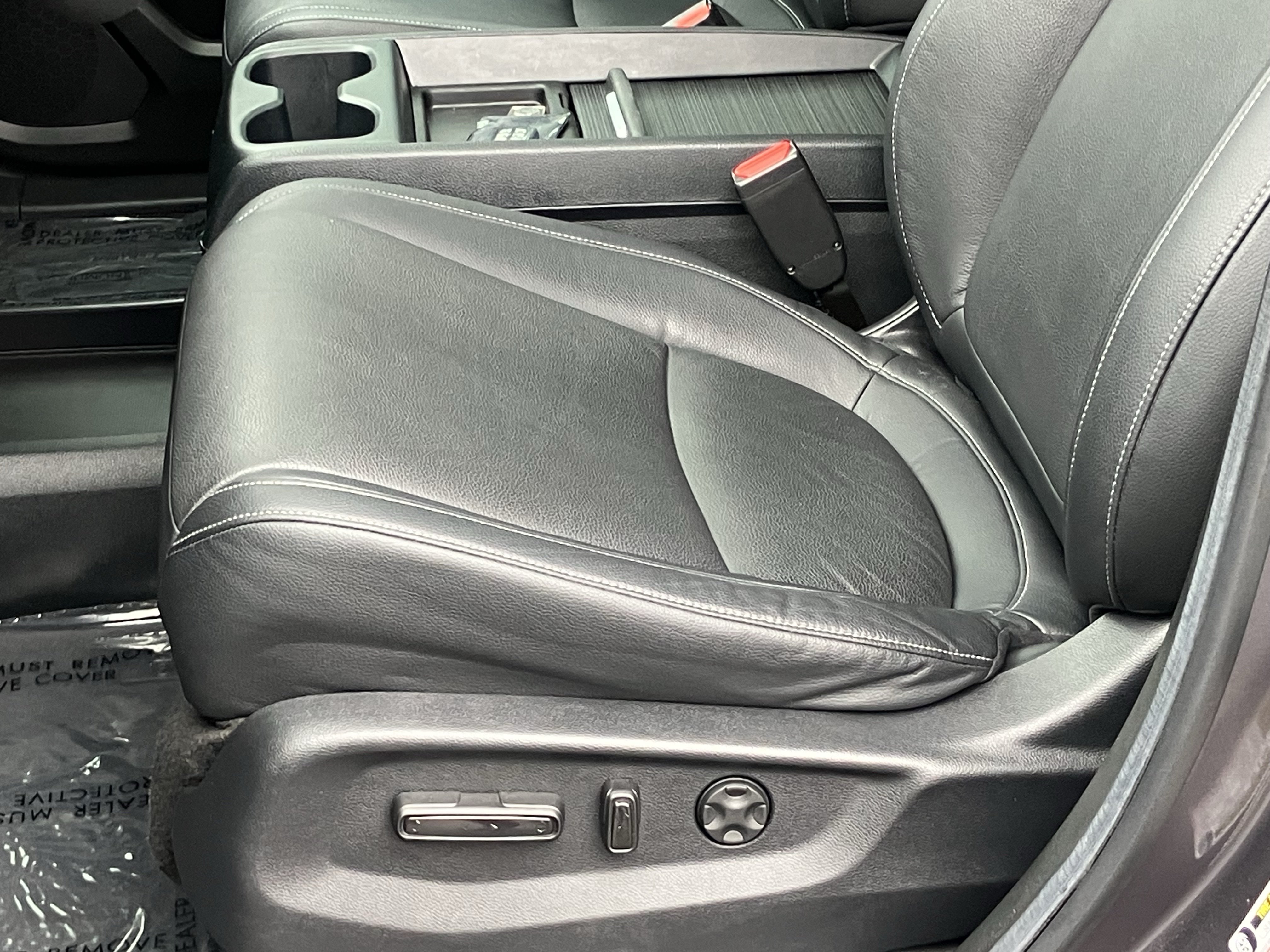 Used 2024 Honda Odyssey EX-L image 17