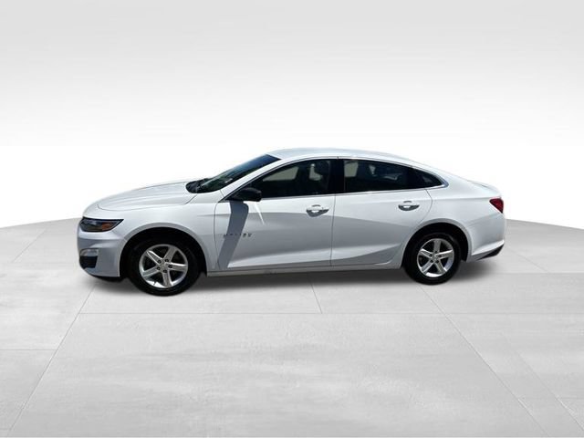 Used 2023 Chevrolet Malibu LS w/ LPO, Floor Liner Package FWD image 4