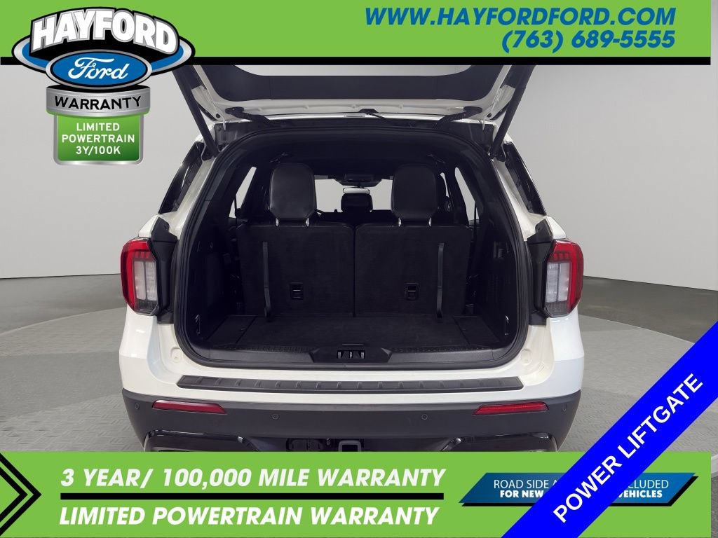 Used 2025 Ford Explorer ST-Line w/ ST-Line Street Pack AWD/4WD image 20
