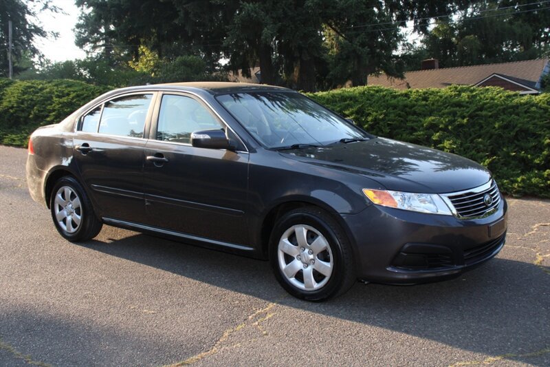 Used 2010 Kia Optima LX FWD image 2