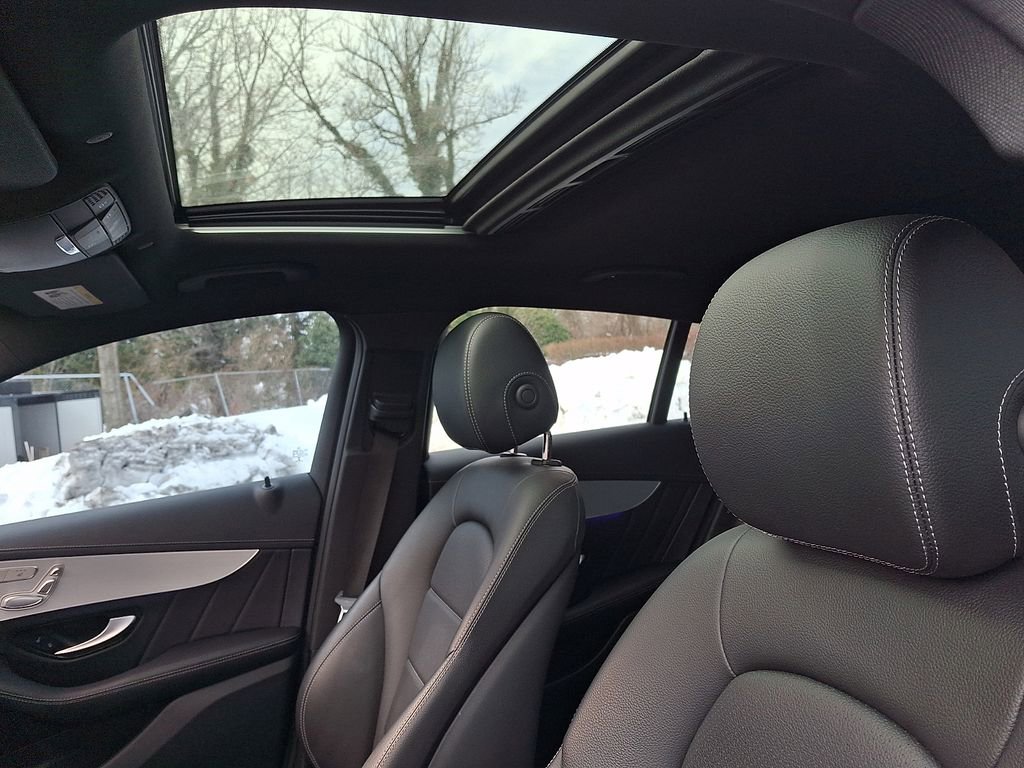 Used 2022 Mercedes-Benz GLC 300 4MATIC Coupe image 14