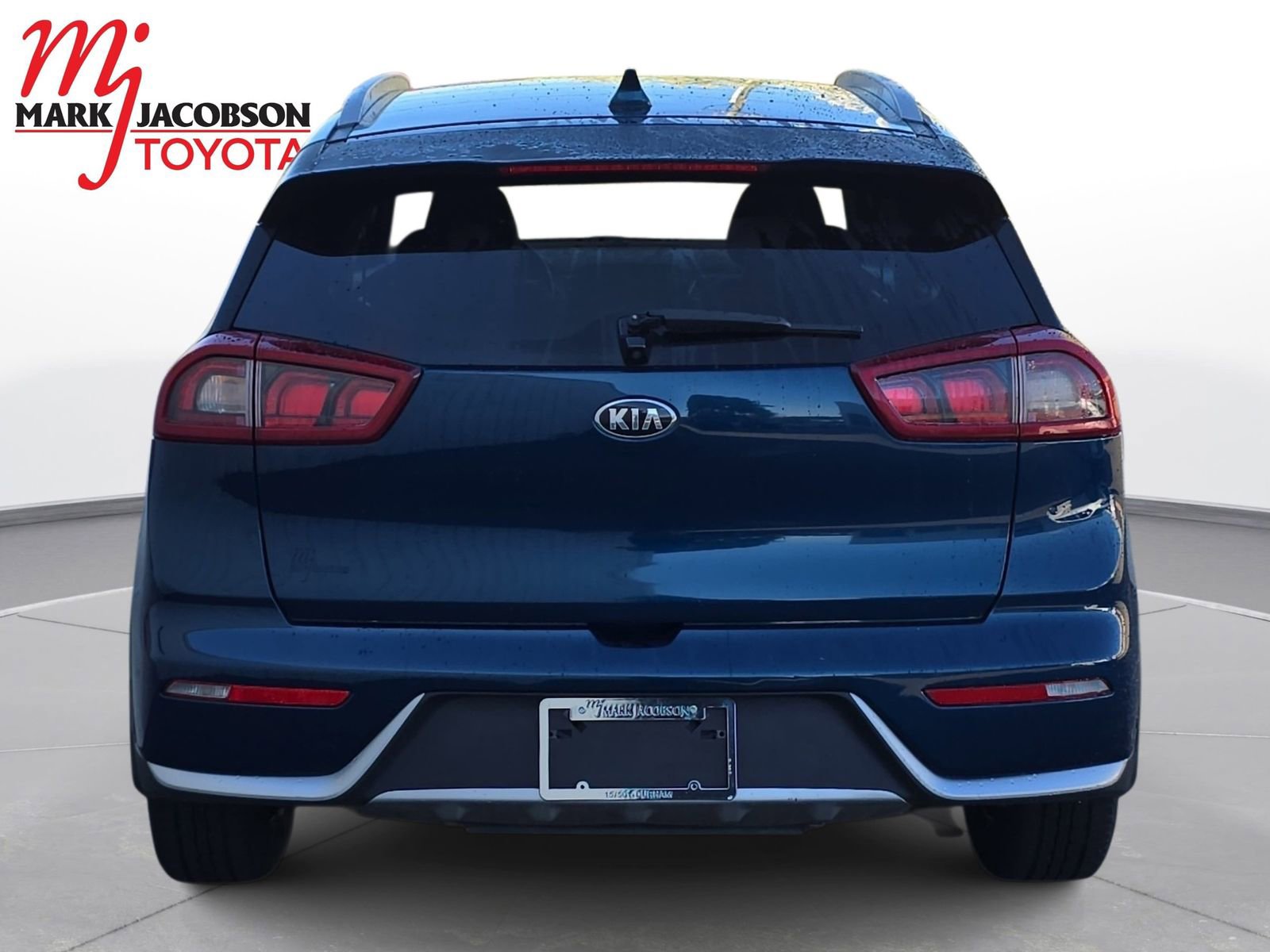 Used 2018 Kia Niro LX image 10