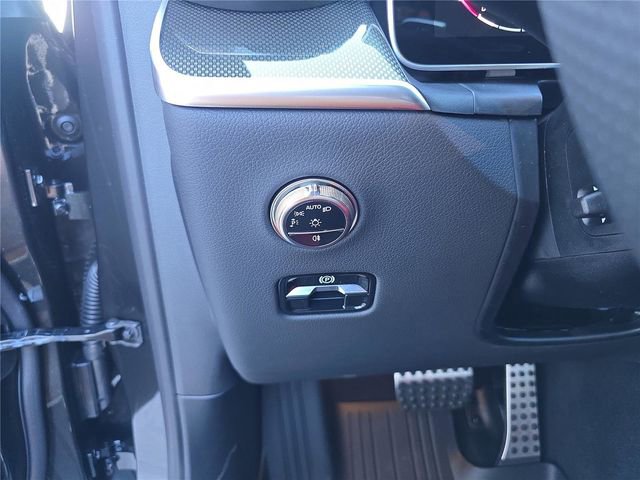 New 2026 Mercedes-Benz GLC 43 AMG 4MATIC image 36