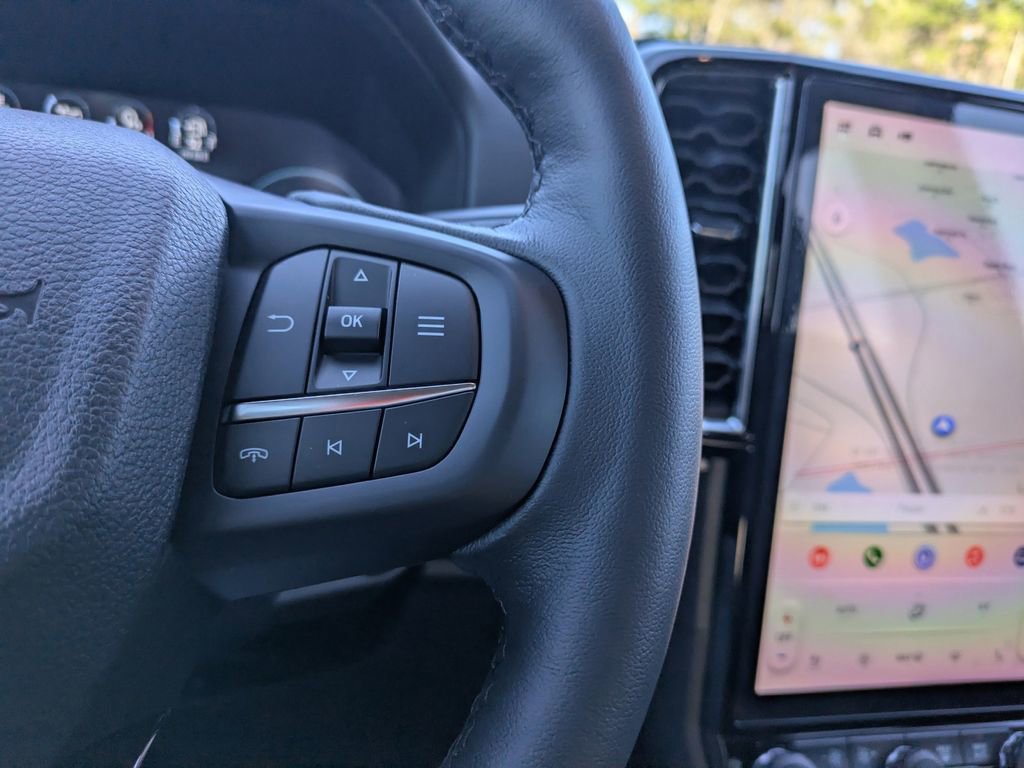 New 2025 Ford Ranger Lariat w/ FX4 Off-Road Package image 28