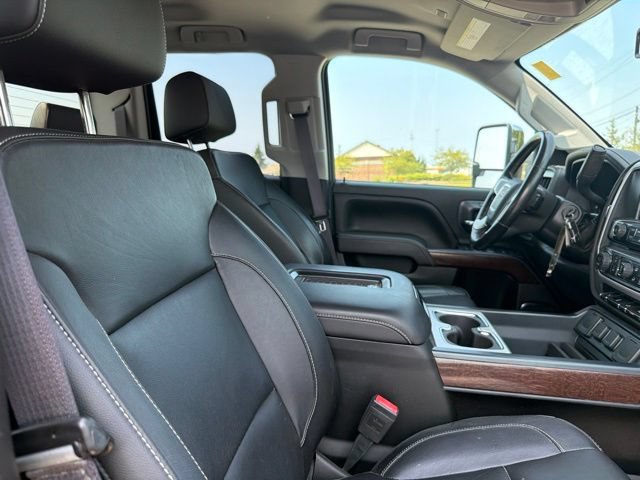 Used 2017 GMC Sierra 2500 SLT AWD/4WD image 24