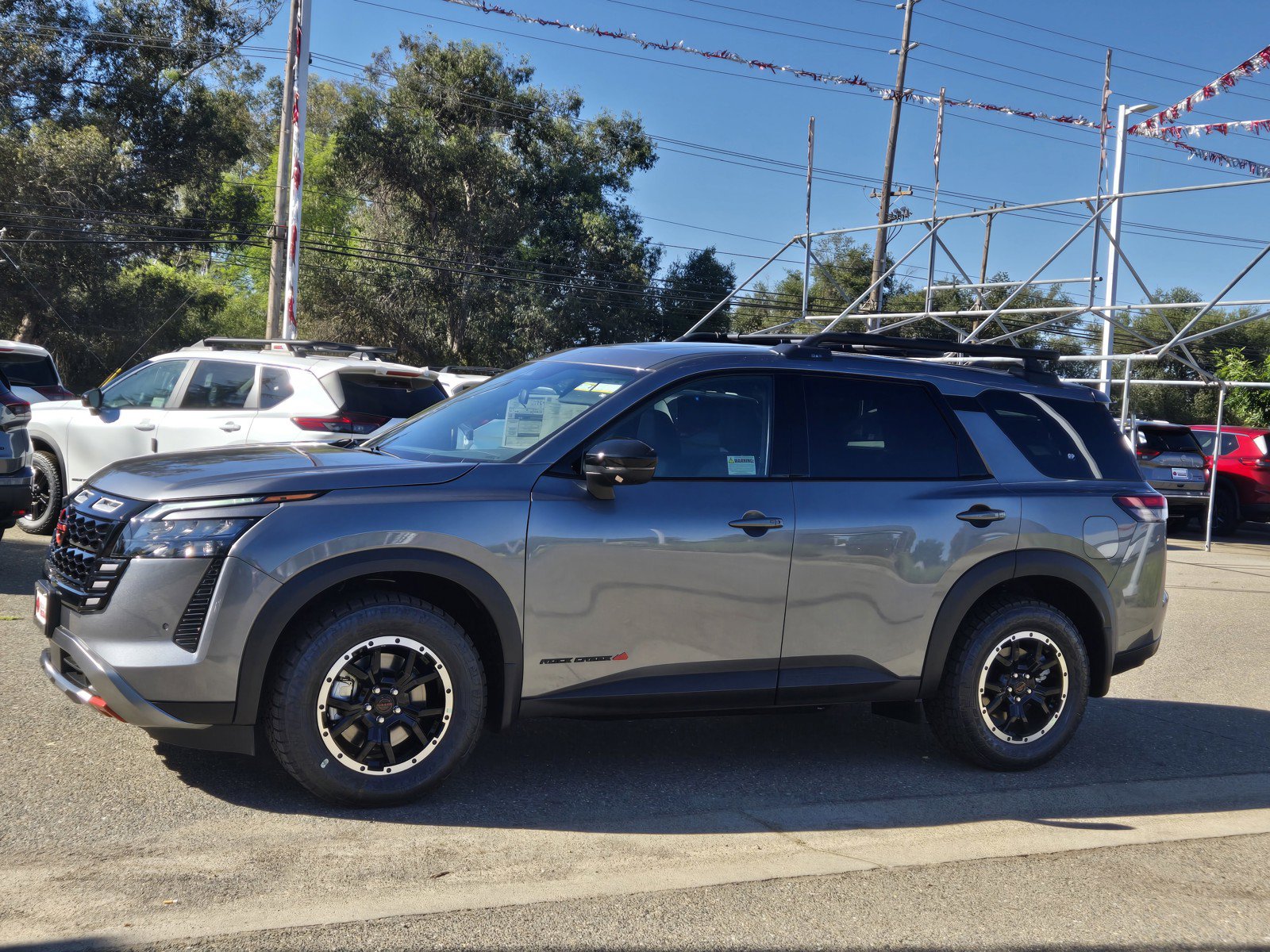 New 2026 Nissan Pathfinder Rock Creek w/ Rock Creek Premium Package AWD/4WD image 7