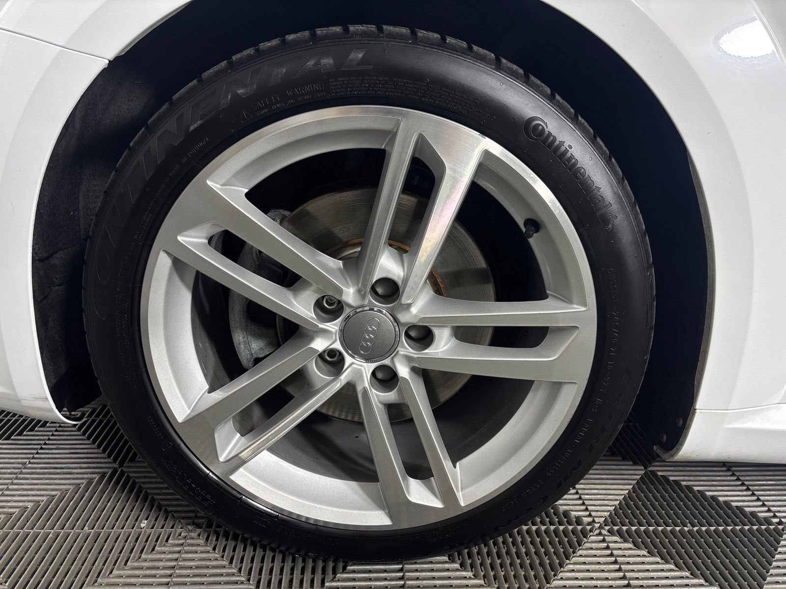 Used 2017 Audi TT 2.0T AWD/4WD image 9
