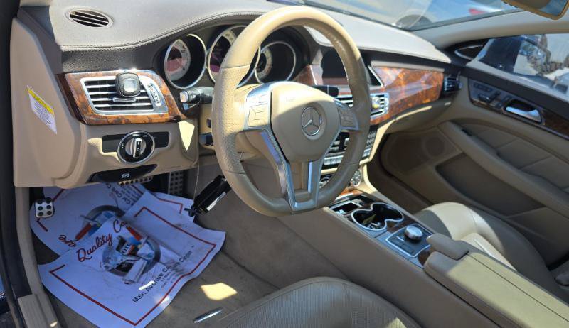 Used 2014 Mercedes-Benz CLS 550 4MATIC image 9